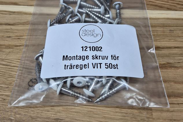 Montageskruv för träregel på staketstolpe vit